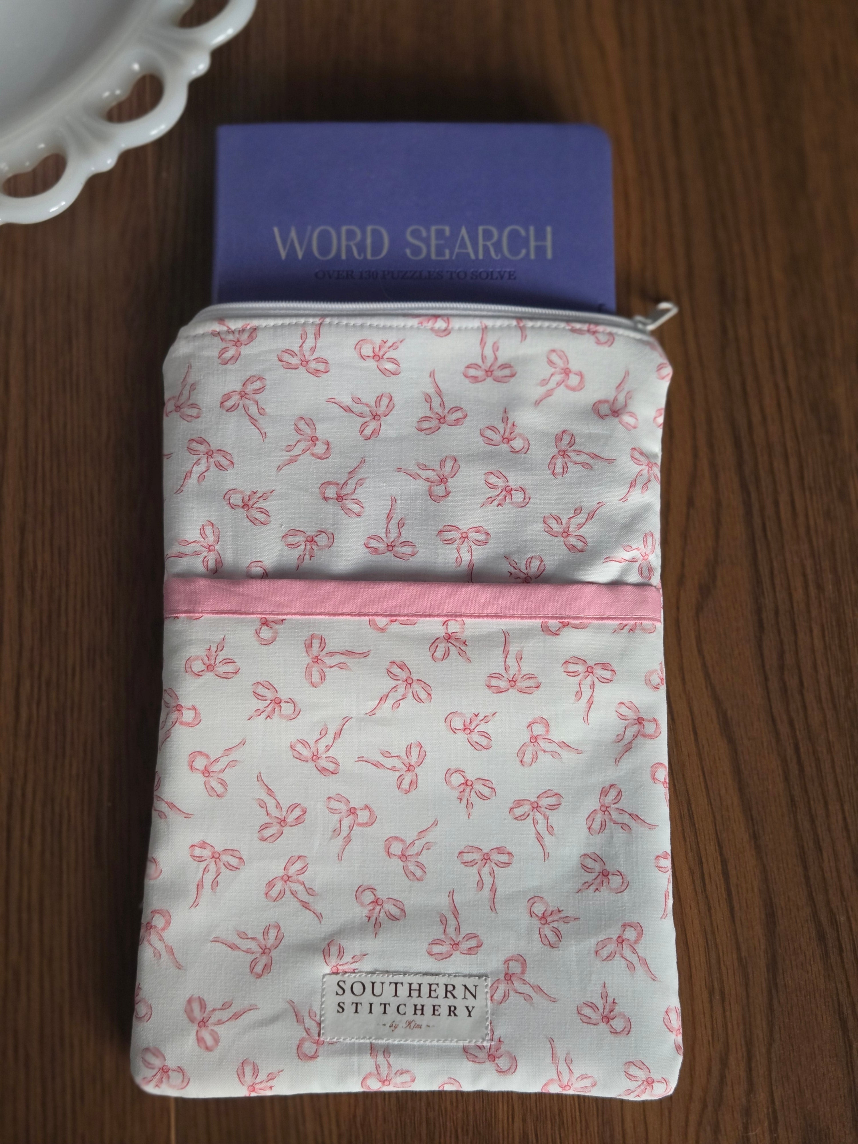 Pink Bows E-Reader/Book Sleeve - Medium