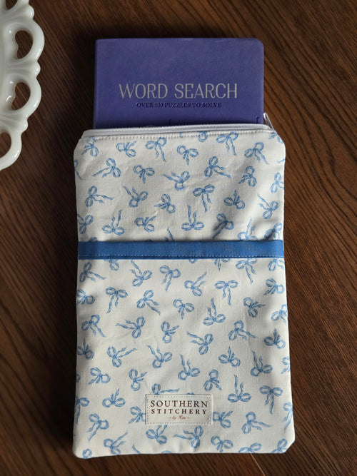 Blue Bows E-Reader/Book Sleeve - Medium