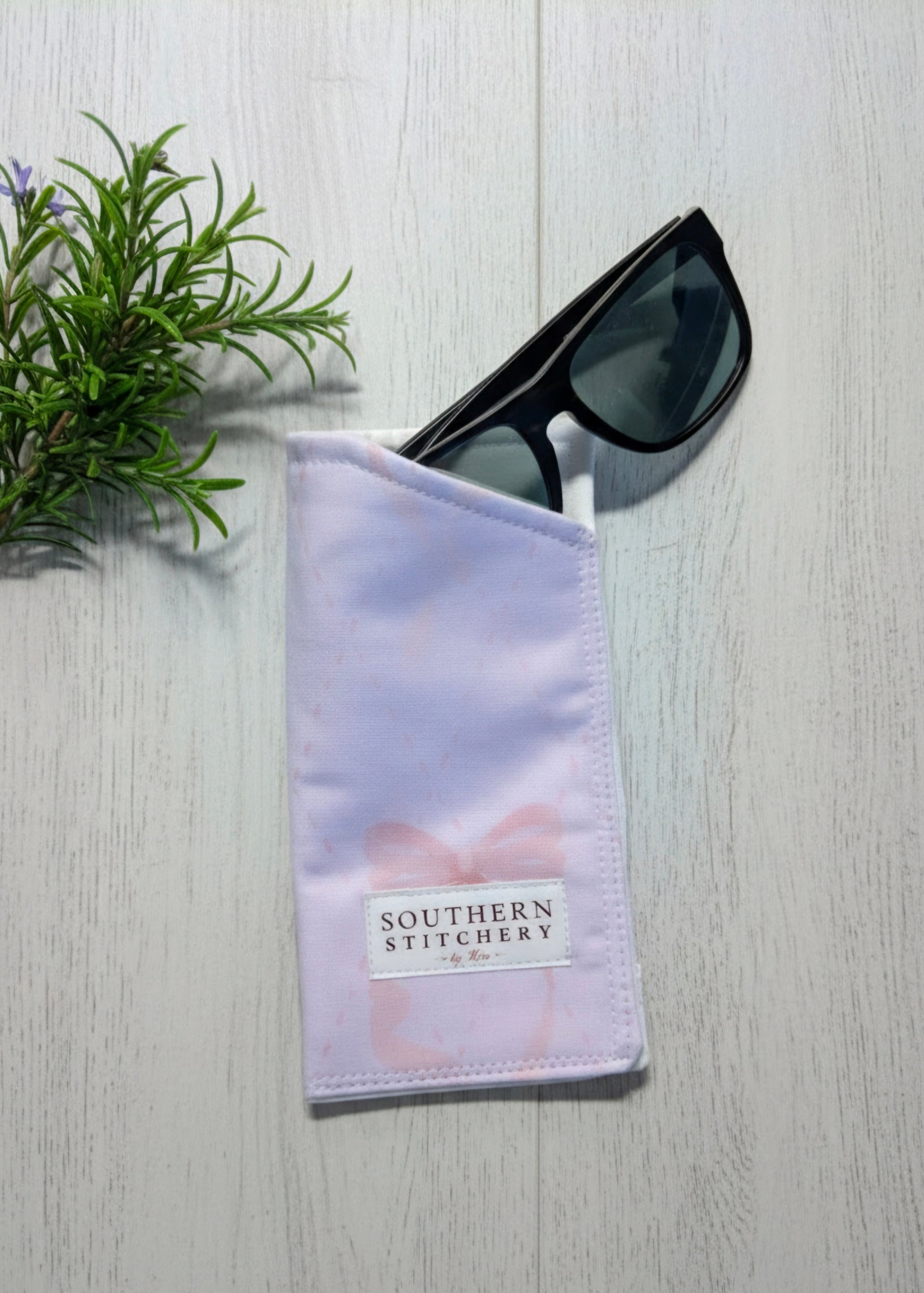 Pink Ribbon Bows Sunglasses Case